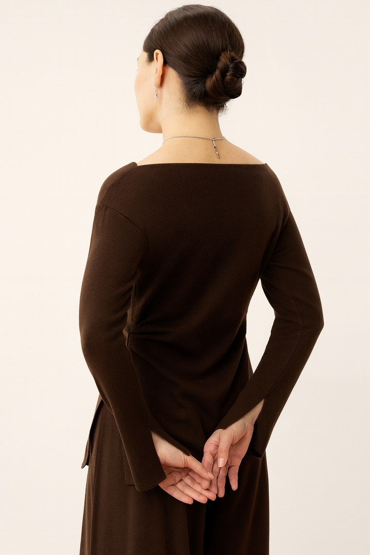Elegant Boatneck Top